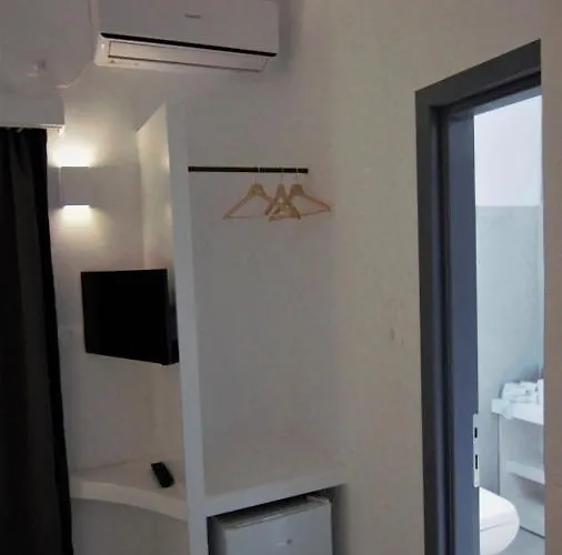 Vista Mare Ξενοδοχείο *